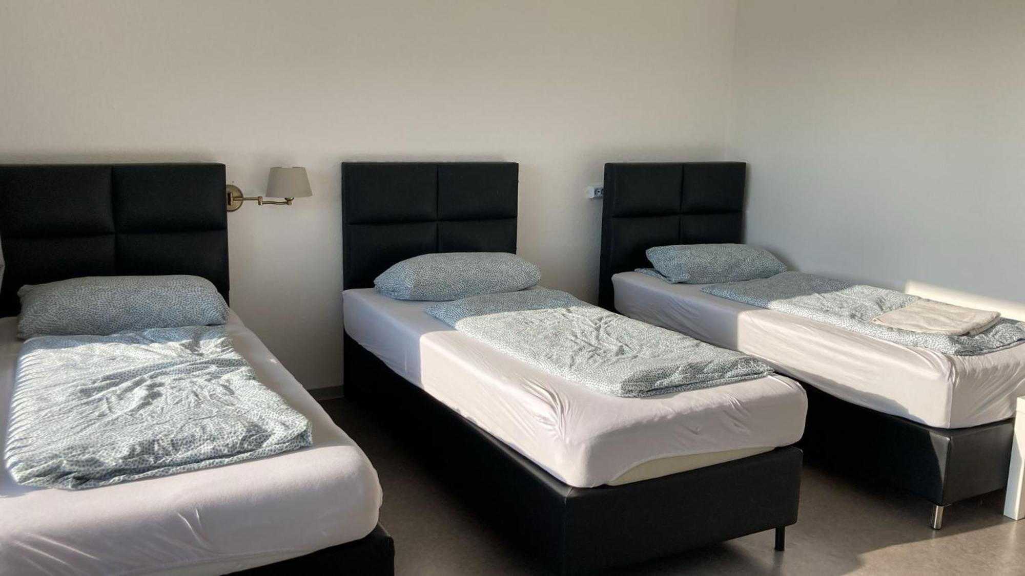 Pension Highway 3 Bielefeld Zewnętrze zdjęcie