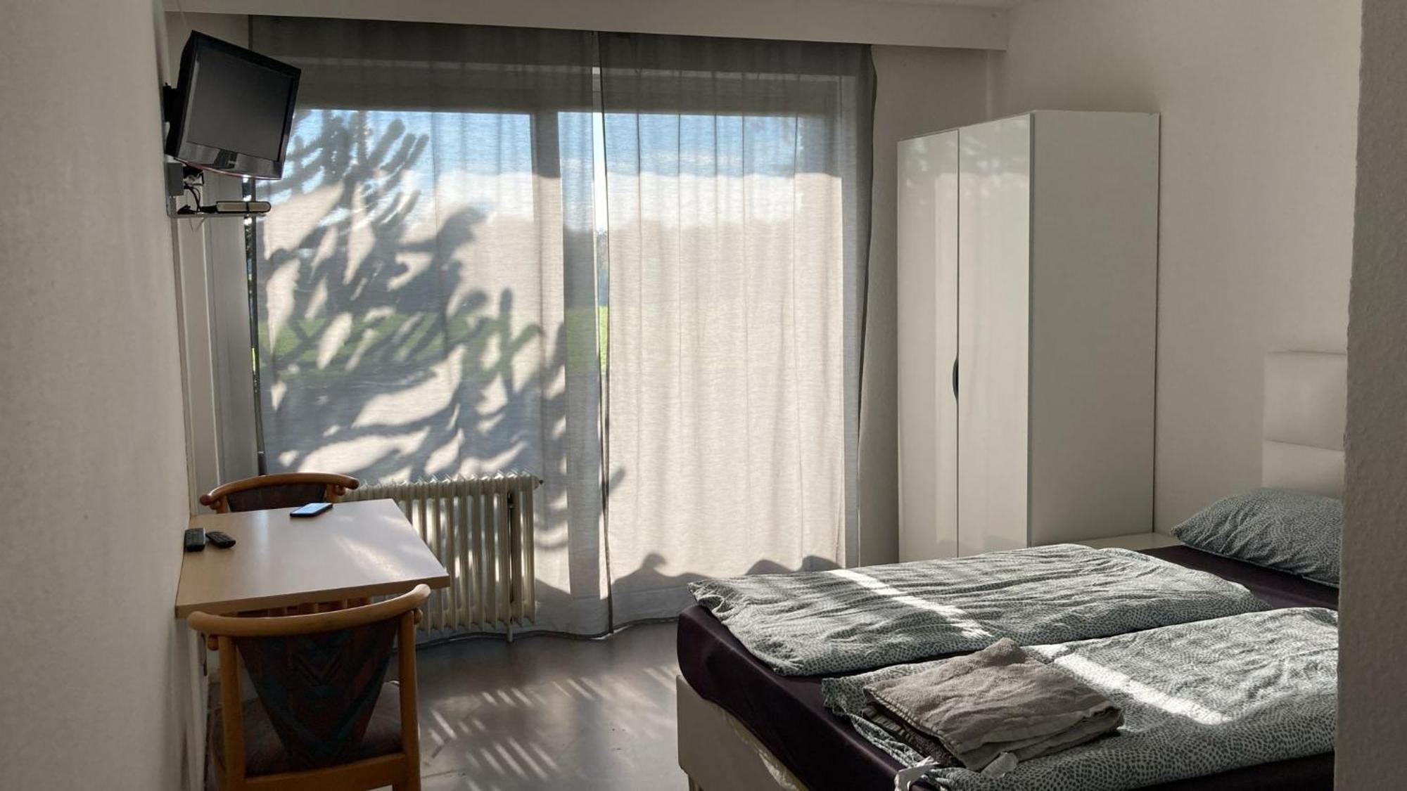 Pension Highway 3 Bielefeld Zewnętrze zdjęcie